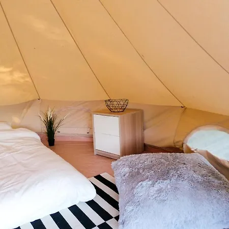 Bohostay Stovyklaviete Glamping Vilnius