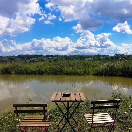 Bohostay Stovyklaviete Glamping