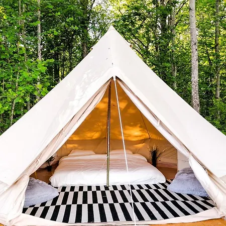 Bohostay Stovyklaviete Glamping * Vilnius
