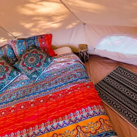 Luxury tent Bohostay Stovyklaviete Glamping *
